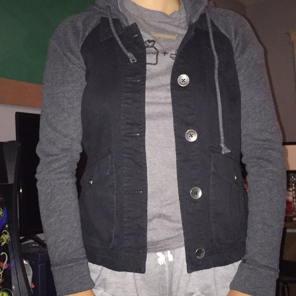 jacket - Picture 3 of 3